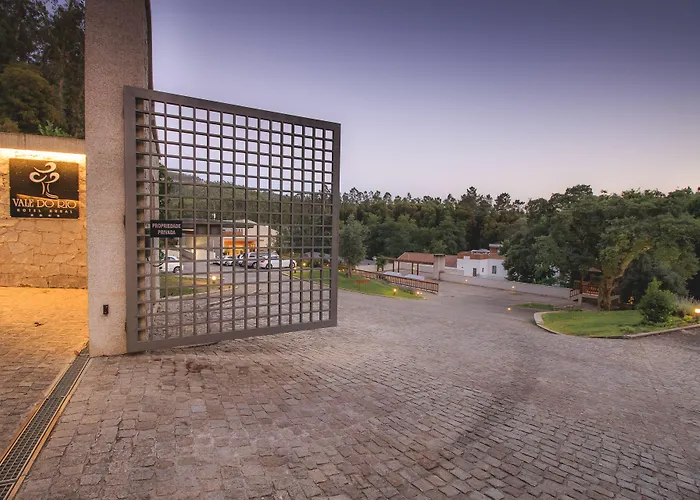 Rural Vale Do Rio 4* Oliveira de Azeméis