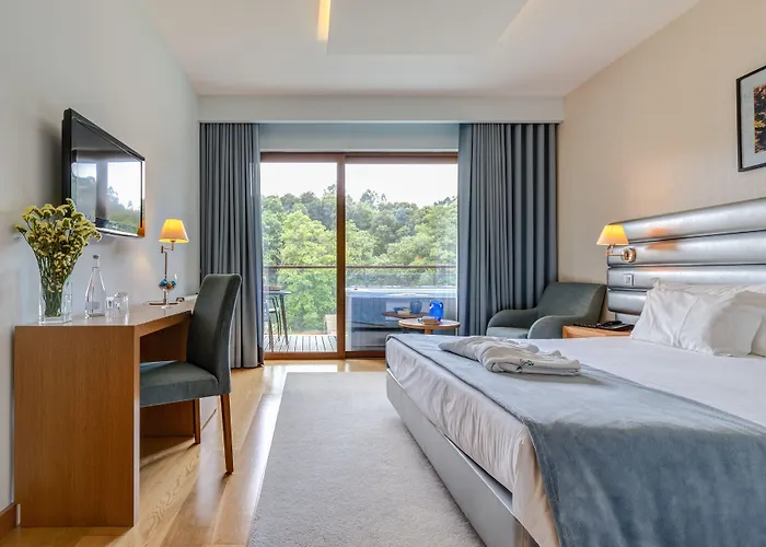 Hotel Rural Vale Do Rio 4*