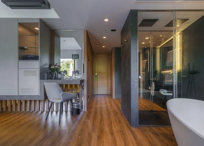 Rural Vale Do Rio Hotel 4*